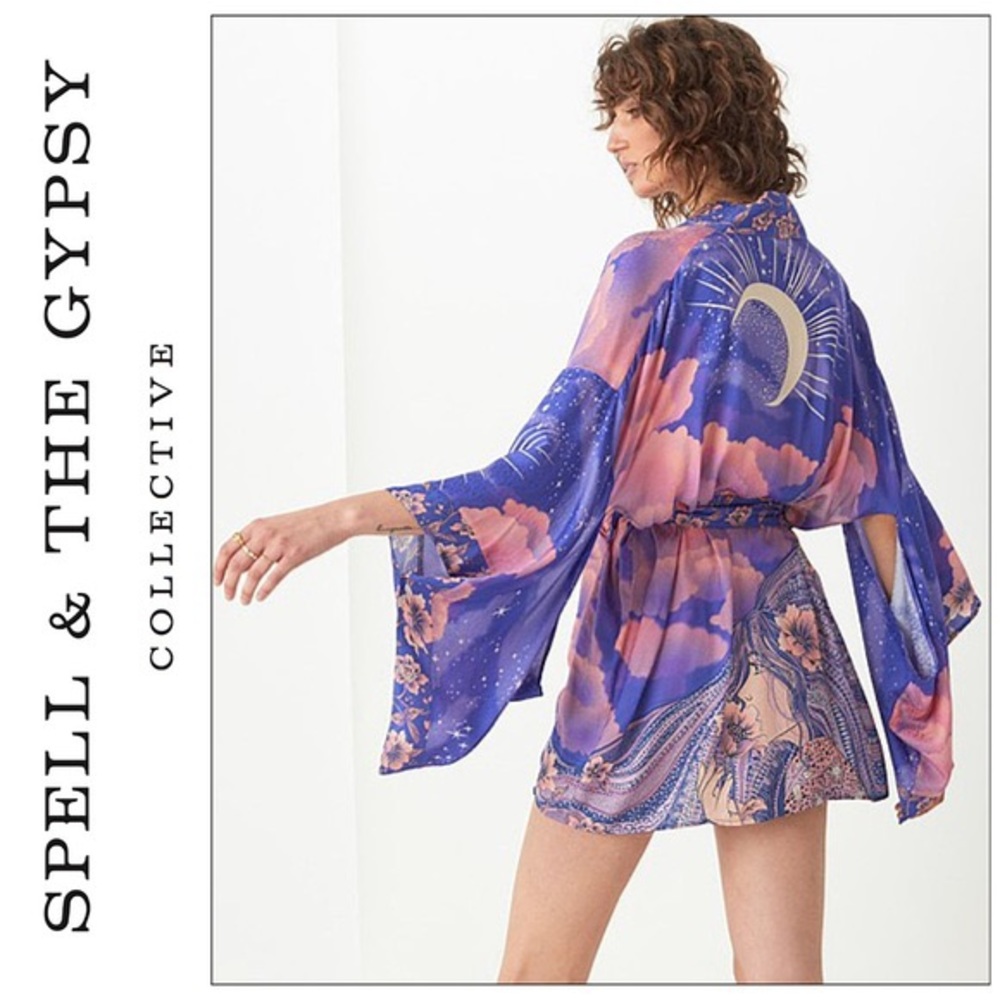 Spell Luna Short Robe S/M NWT - Picture 3 of 5